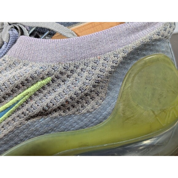 Nike Air Vapormax DH4084-003 Running Sneaker Shoes Mens 9 Gray Neon Green Knit - Picture 4 of 16
